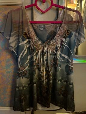 Ed hardy American vintage style  Floral V-Neck Sheer Sleeve Top